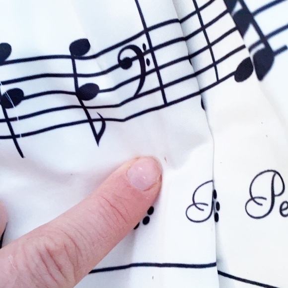 SOLD Chicwish music note skirt - Picture 3 of 5